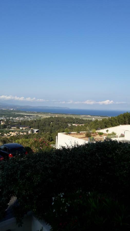 Ferienwohnung Hyeres Costebelle Exterior foto